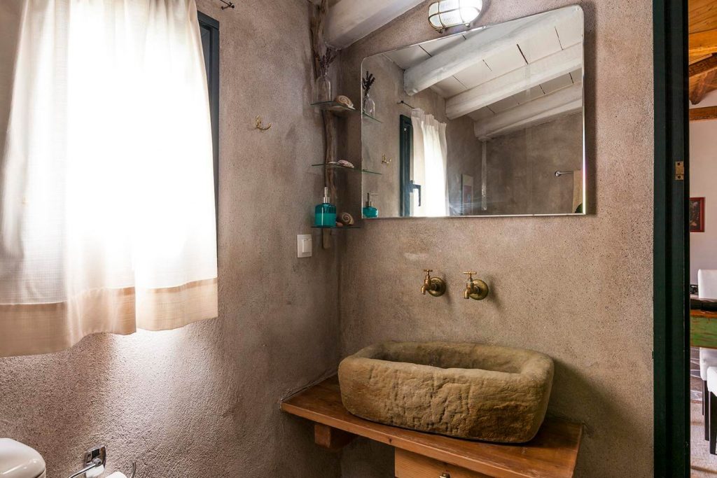 The Old Farm Cottage bathroom interior