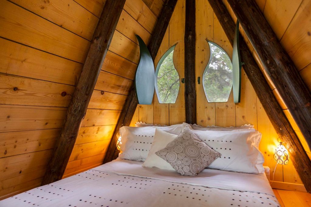 the oak house bedroom