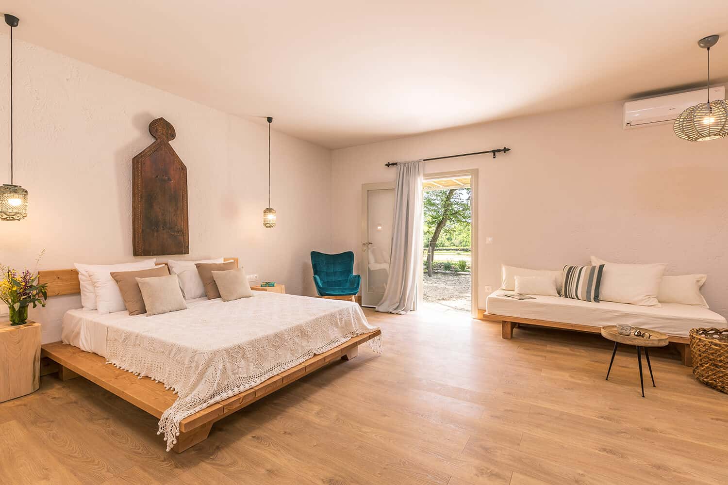 Marjoram Luna inn 4