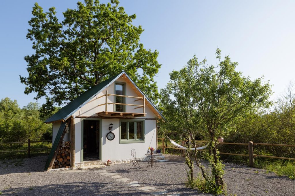 8R7A5604moonlight cottage vradi estate