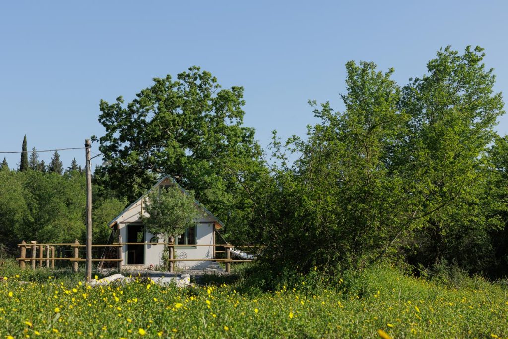 8R7A5624moonlight cottage vradi estate